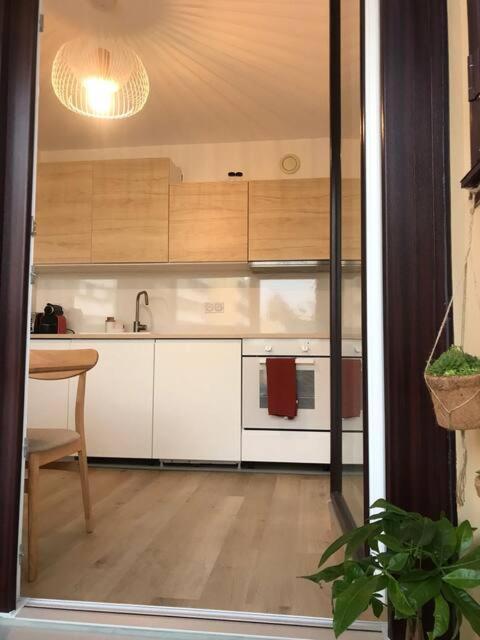 Renovated Flat With Loggia - Gare Part-Dieu 5Min Lyon Ngoại thất bức ảnh