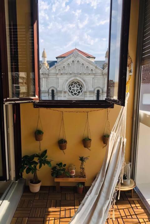 Renovated Flat With Loggia - Gare Part-Dieu 5Min Lyon Ngoại thất bức ảnh